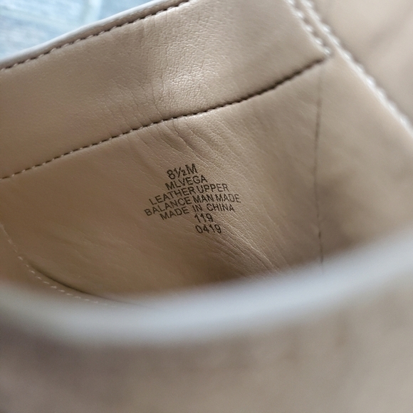 NEW MARC FISHER LTD Vega  Block Heel TaupeSandals - Picture 9 of 12